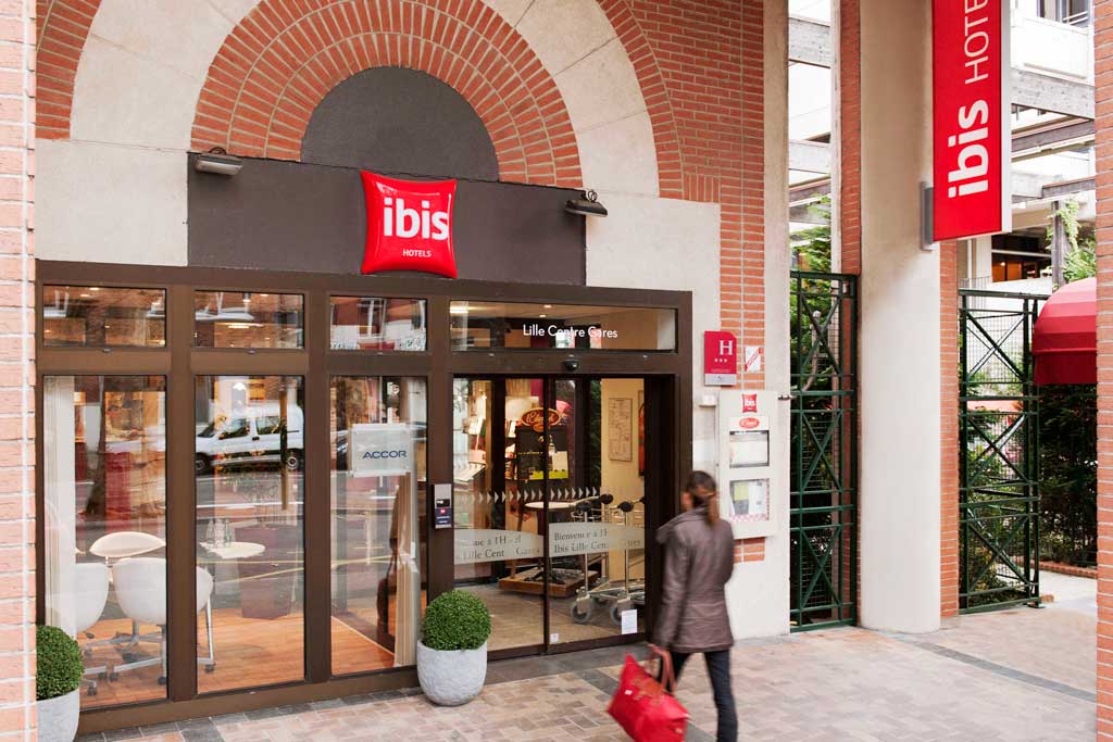 The ibis Lille Centre Gares hotel is conveniently located just a couple of minutes from Gare Lille Flandres. (Photo: ALL – Accor Live Limitless)