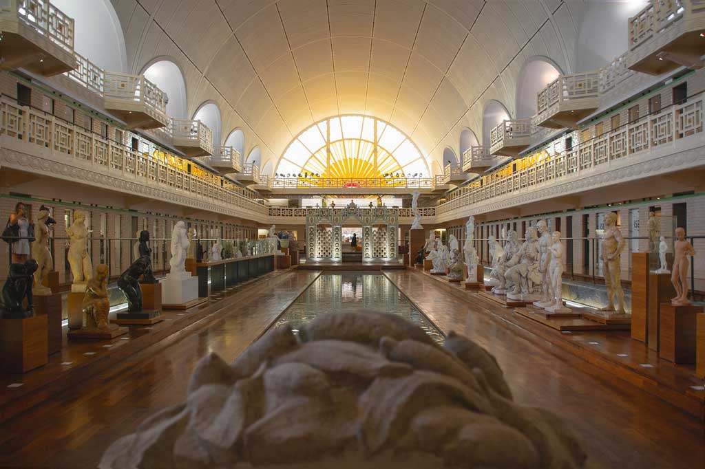 La Piscine is a unique art museum housed in a former public swimming pool. (Image by Heino from Pixabay)