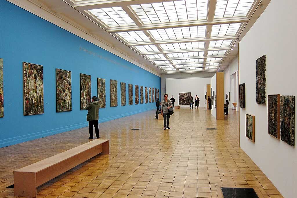 One of the galleries inside MUba Eugène Leroy. (Photo: Velvet [CC BY-SA 3.0])